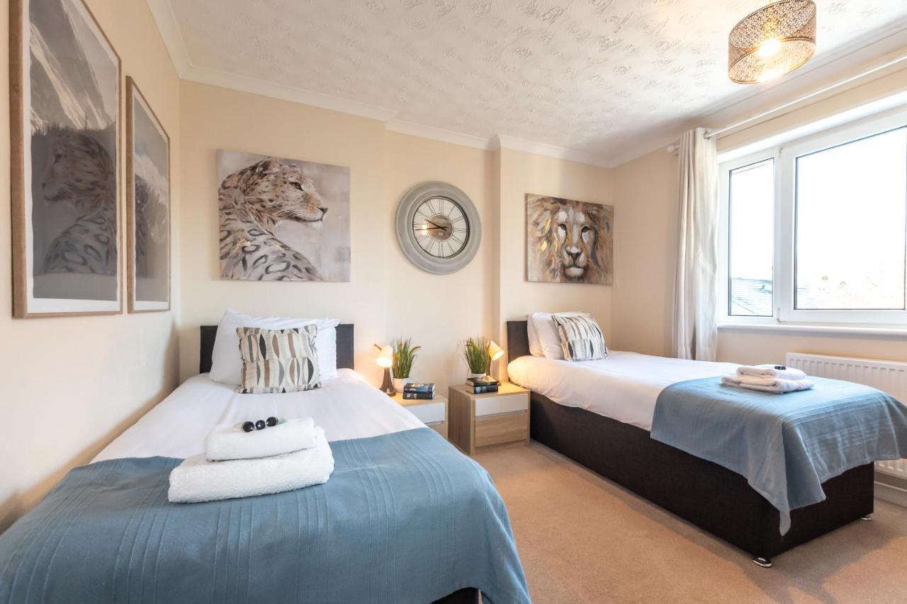Cheerful 3-Bedroom Douglas House With Patio Southampton Ngoại thất bức ảnh